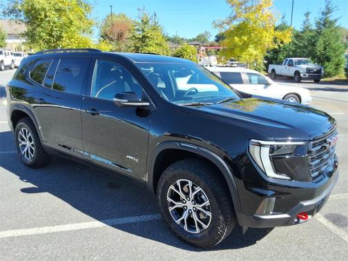 2025 GMC Acadia AT4