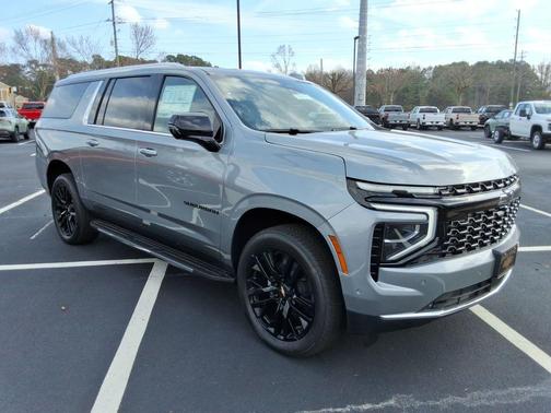 Sterling Gray Metallic 2026 Chevrolet Suburban Premier