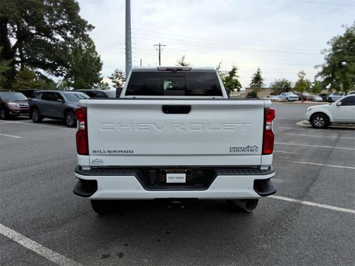 2021 Chevrolet Silverado 2500 High Country