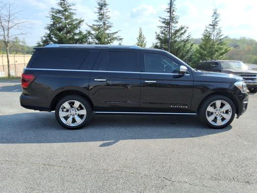 Black Metallic 2023 Ford Expedition Max Platinum