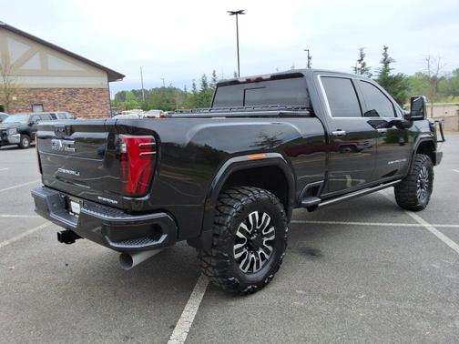 Onyx Black 2024 GMC Sierra 2500 Denali Ultimate