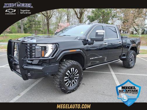 Onyx Black 2024 GMC Sierra 2500 Denali Ultimate