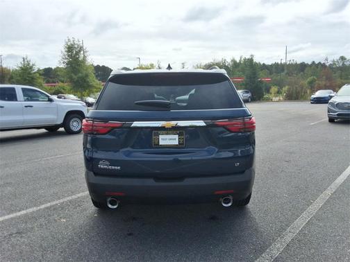 2023 Chevrolet Traverse LT