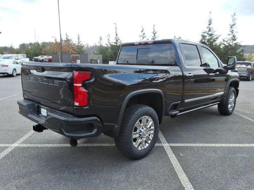 Black 2026 Chevrolet Silverado 2500 High Country