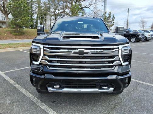 Black 2026 Chevrolet Silverado 2500 High Country