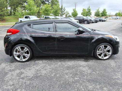 Ultra Black 2012 Hyundai Veloster Base
