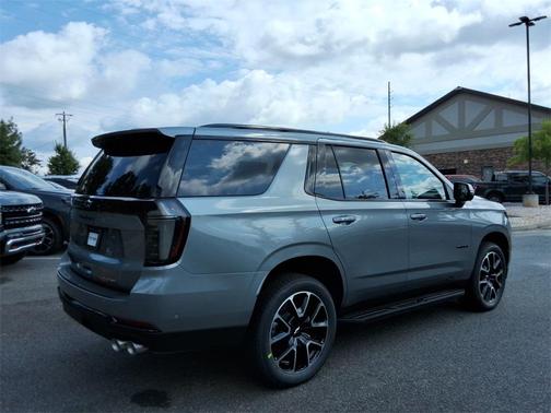 2025 Chevrolet Tahoe RST