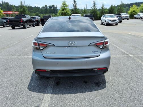 Pewter Gray Metallic 2017 Hyundai SONATA Hybrid Limited