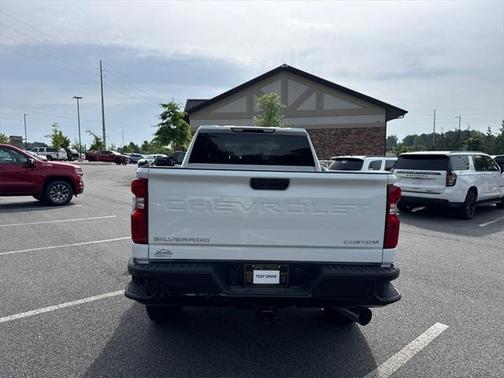 2025 Chevrolet Silverado 2500 Custom