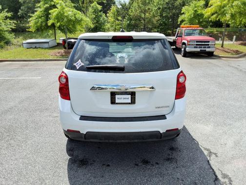 Summit White 2015 Chevrolet Equinox LS