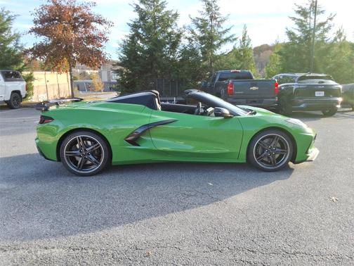2026 Chevrolet Corvette Stingray w/2LT