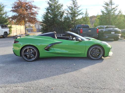 2026 Chevrolet Corvette Stingray w/2LT