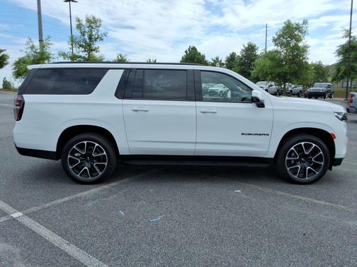Summit White 2024 Chevrolet Suburban RST