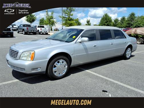 2003 Cadillac DeVille Base