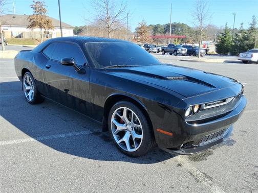 2015 Dodge Challenger SXT