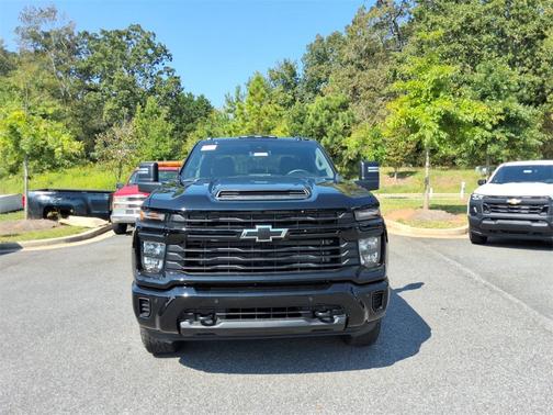 2026 Chevrolet Silverado 2500 Custom