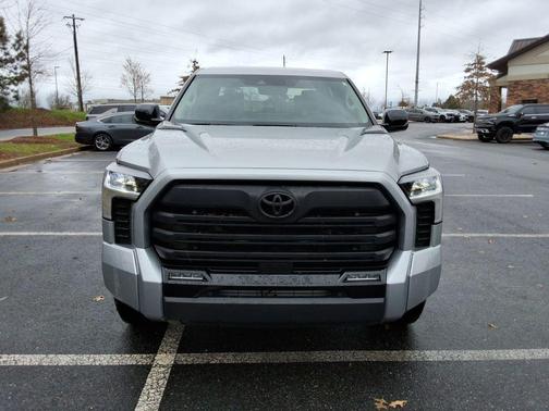 2024 Toyota Tundra Hybrid Platinum