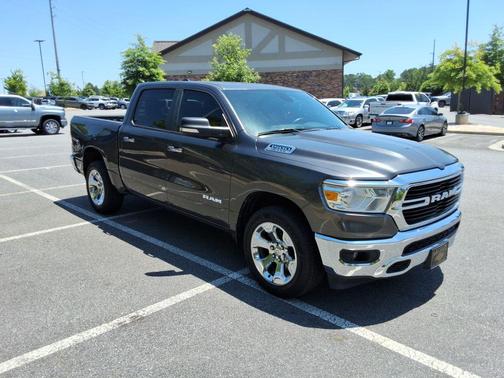 Granite Crystal Metallic Clearcoat 2019 RAM 1500 Big Horn