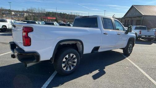2025 Chevrolet Silverado 2500 Custom