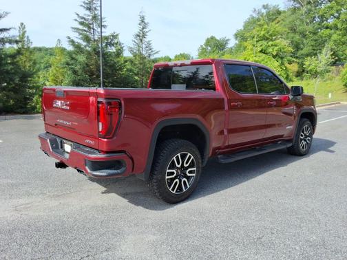 Red Quartz Tintcoat 2020 GMC Sierra 1500 AT4