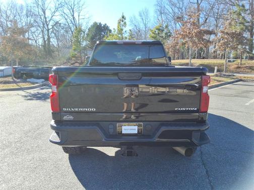 2022 Chevrolet Silverado 2500 Custom
