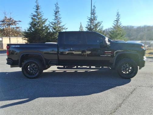 2022 Chevrolet Silverado 2500 Custom