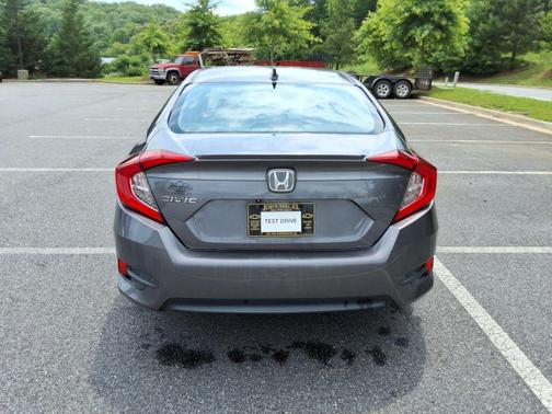 Modern Steel Metallic 2017 Honda Civic EX-L