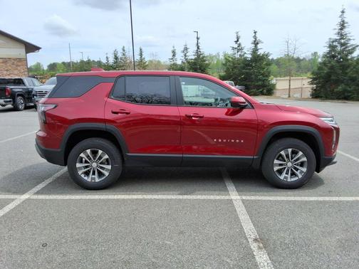 Radiant Red Tintcoat 2026 Chevrolet Equinox 1LT