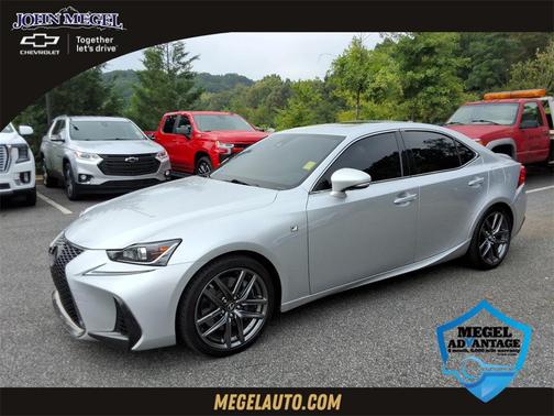 2018 Lexus IS 300 Base