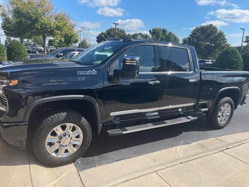 2025 Chevrolet Silverado 2500 High Country