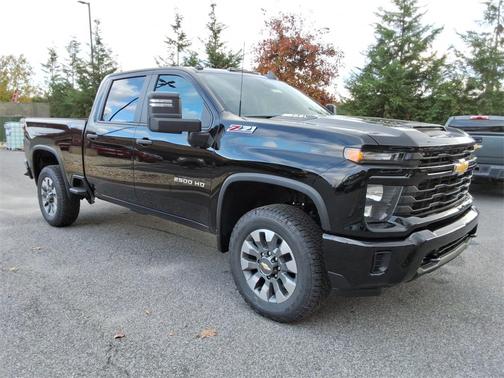 2026 Chevrolet Silverado 2500 Custom