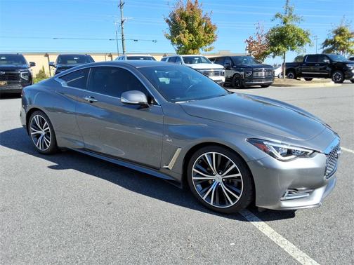 2018 INFINITI Q60 3.0T LUXE