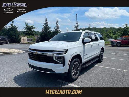 2025 Chevrolet Suburban LS