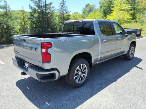 Sterling Gray Metallic 2026 Chevrolet Silverado 1500 RST