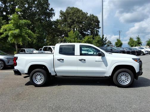2025 Chevrolet Colorado WT