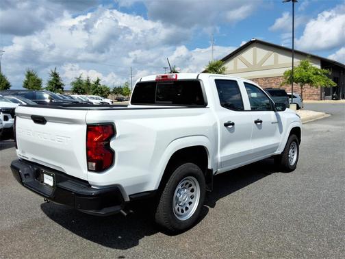 2025 Chevrolet Colorado WT
