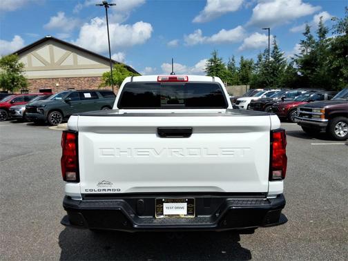 2025 Chevrolet Colorado WT