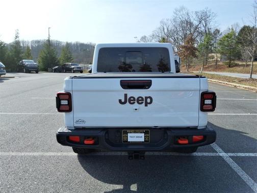 2025 Jeep Gladiator Mojave