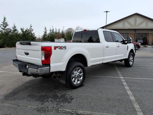 2019 Ford F-350 Lariat