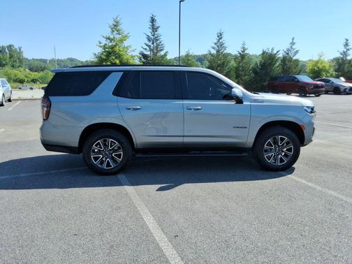 Sterling Gray Metallic 2024 Chevrolet Tahoe 4WD Z71