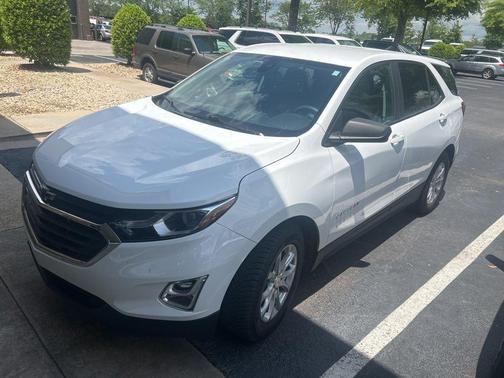 Summit White 2021 Chevrolet Equinox LS
