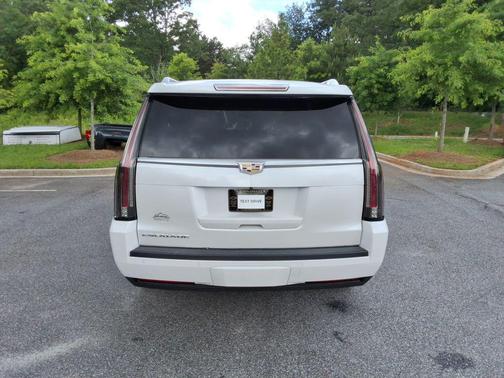 Crystal White Tricoat 2016 Cadillac Escalade ESV Standard