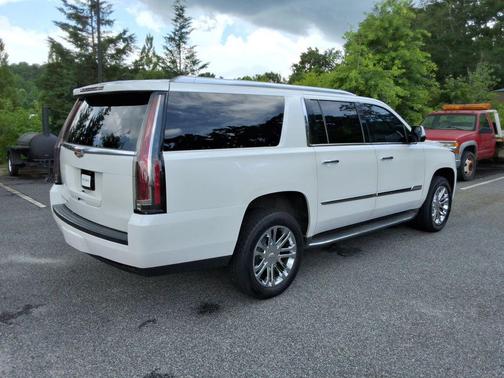 Crystal White Tricoat 2016 Cadillac Escalade ESV Standard