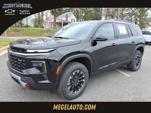 Mosaic Black Metallic 2026 Chevrolet Traverse Z71