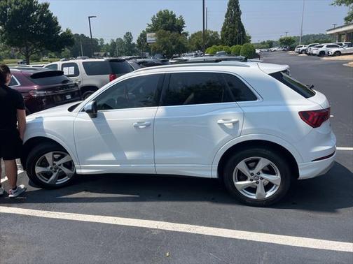 2020 Audi Q3 Premium