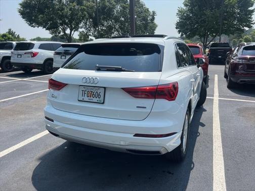 2020 Audi Q3 Premium