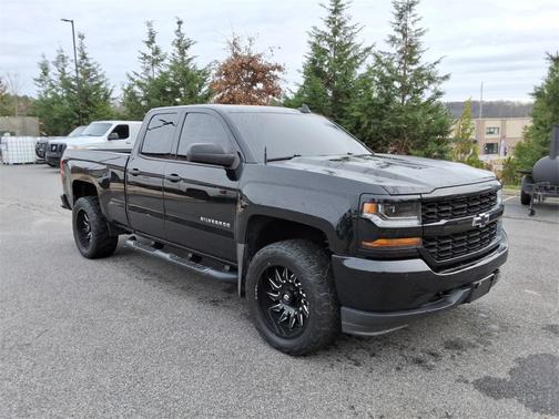 2019 Chevrolet Silverado 1500 Custom
