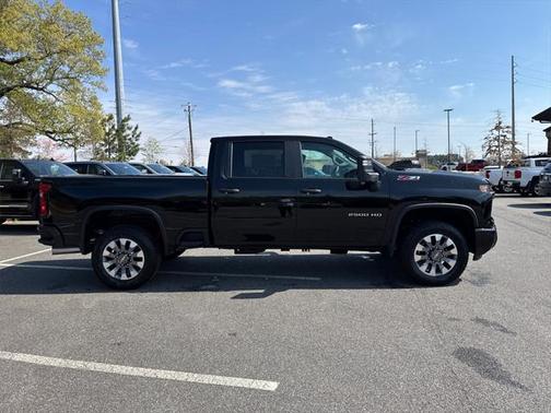 2025 Chevrolet Silverado 2500 Custom