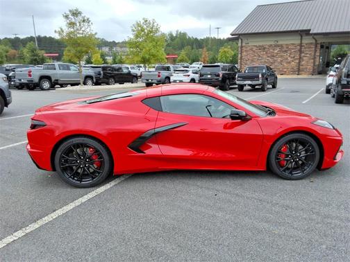 2026 Chevrolet Corvette Stingray w/2LT
