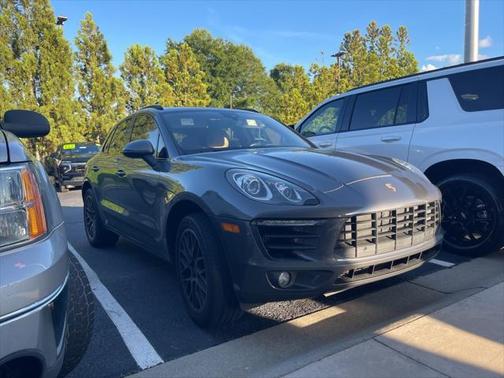 2018 Porsche Macan Base